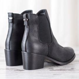 Goodin Kényelmes Chelsea csizma fekete 1