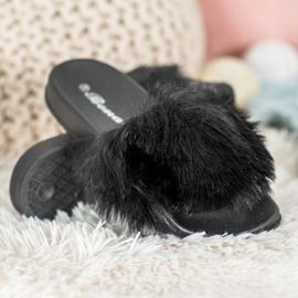 SHELOVET Stílusos papucs fekete 1