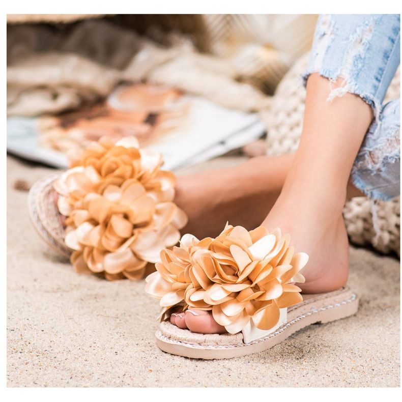 Anesia Paris Stílusos papucs bézs 1