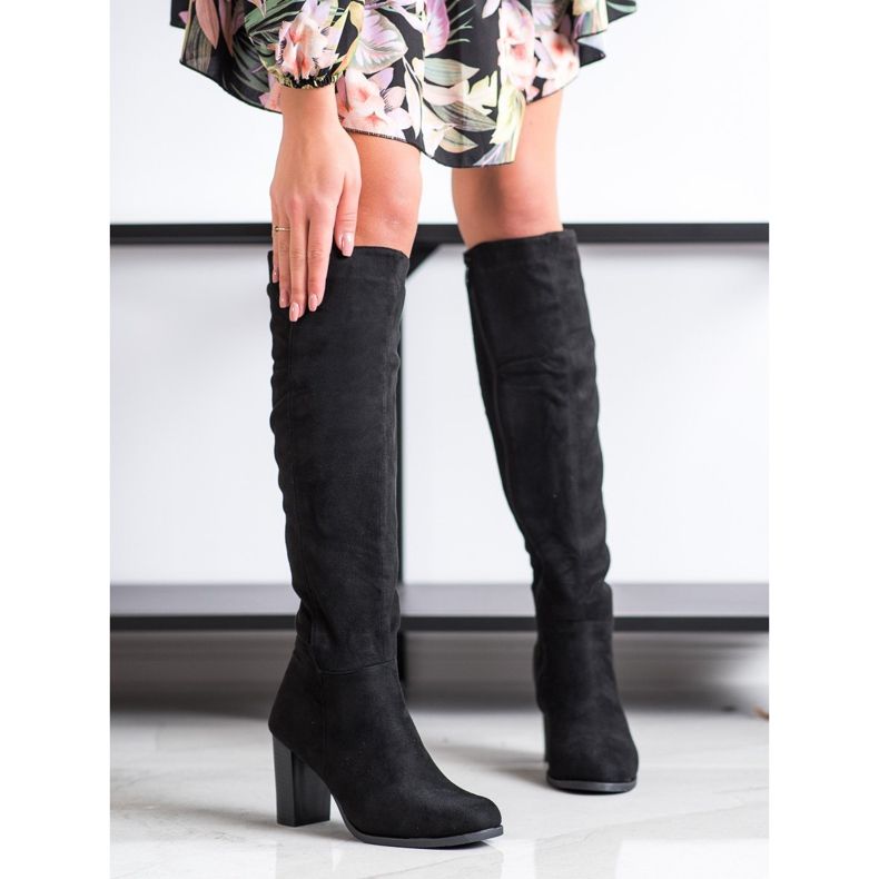 Balada Klasszikus csizma szigeteléssel fekete 1