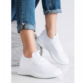 MCKEYLOR fehér cipők 2