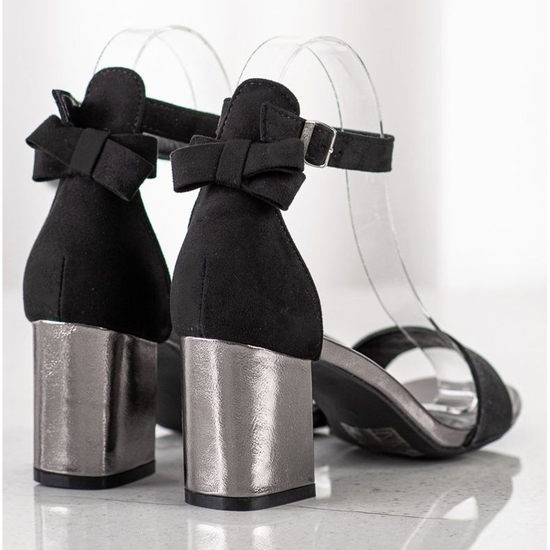 Szandál íjjal VINCEZA fekete 1