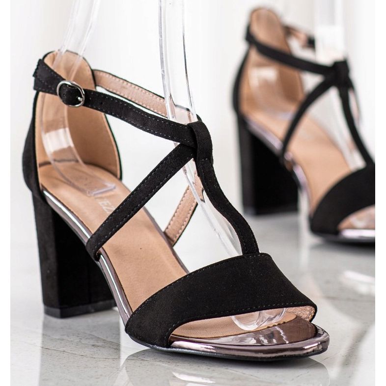 Stílusos szandál a VINCEZA bárban fekete 1