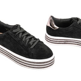 Fekete edzőcipők vastag talpon Lil 1