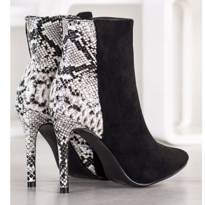 Small Swan Szexi Pin Snake Print fekete 1