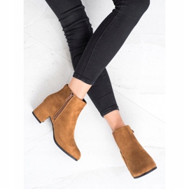 Clowse Klasszikus velúr csizma barna 2