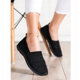 Áttört Slipony MCKEYLOR fekete 1