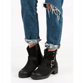 VINCEZA Fekete Munkások 2