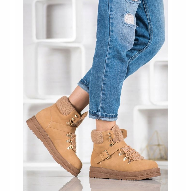 Stílusos VICES csizma barna 2