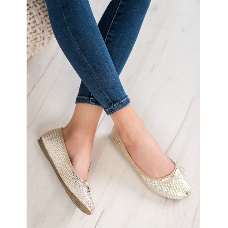 SHELOVET Fonott arany balerinák aranysárga 2