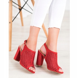 Weide Áttört szandál egy bárban piros 1