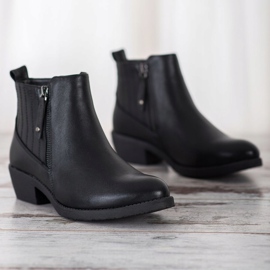 Bella Paris Meleg csizma cipzárral fekete 2