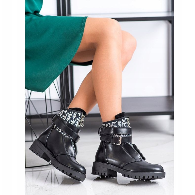 Seastar Divatos cipzáras táskák fekete 1