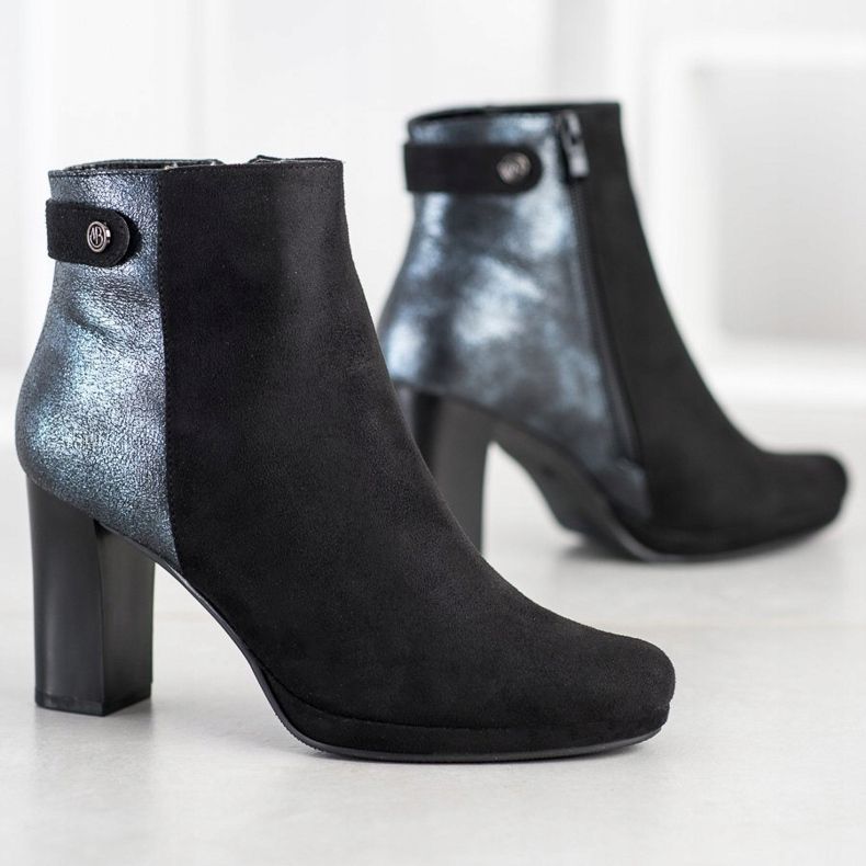 M.Daszyński Csizma egy poszton fekete 1