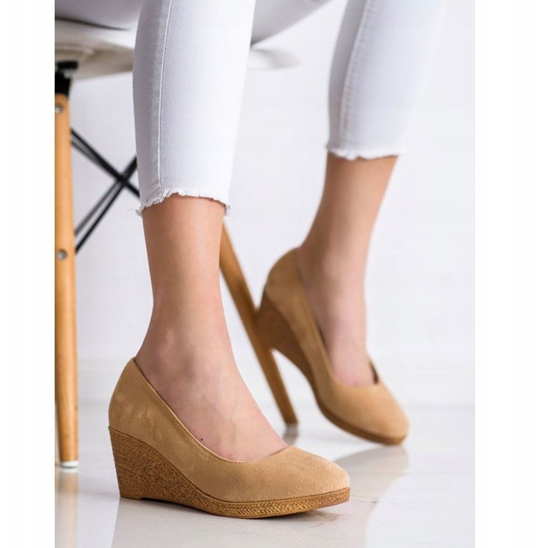 Goodin Könnyű ék szivattyúk bézs 2