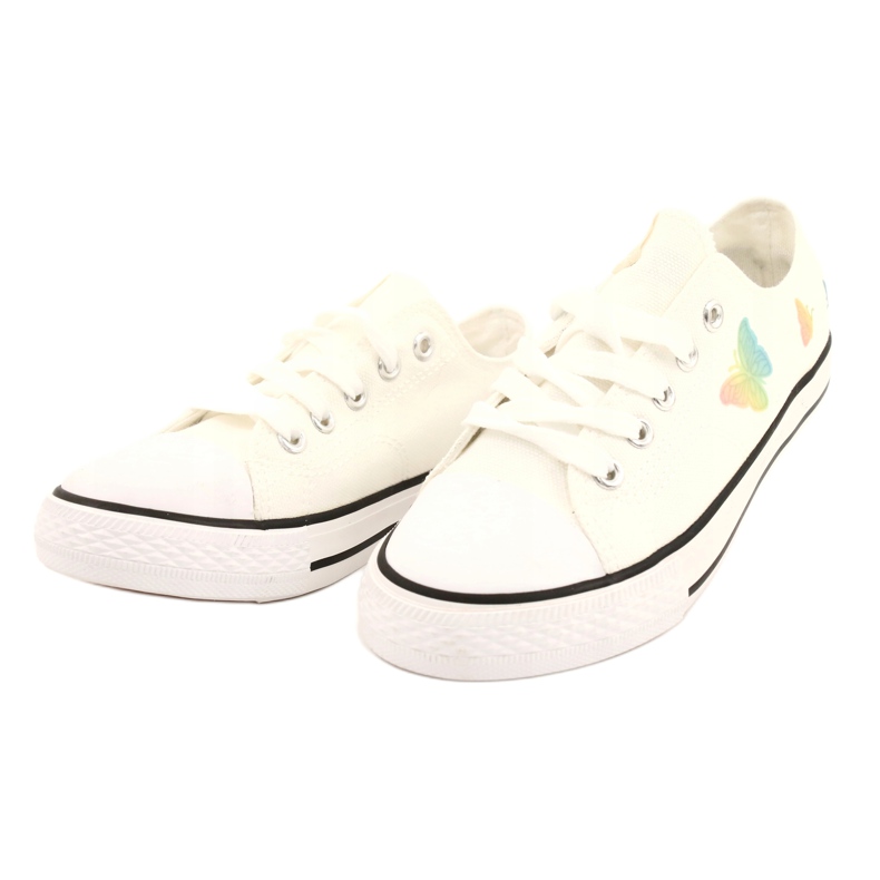 NEWS Fehér cipők kötött pillangókkal 21DZ35-3585 1