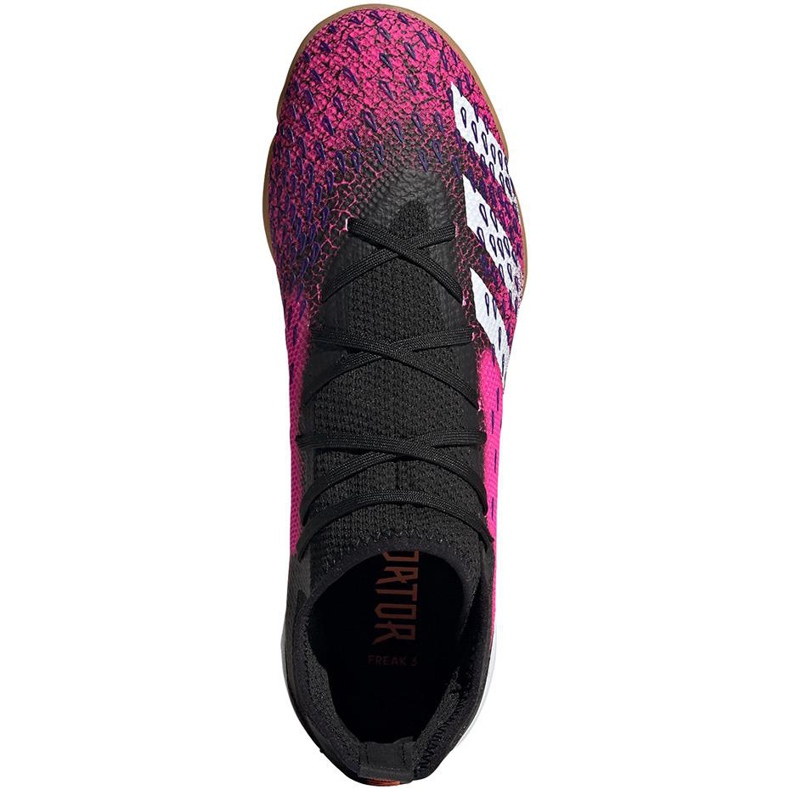 Adidas Predator Freak.3 FW7518 futballcipőben sokszínű 1