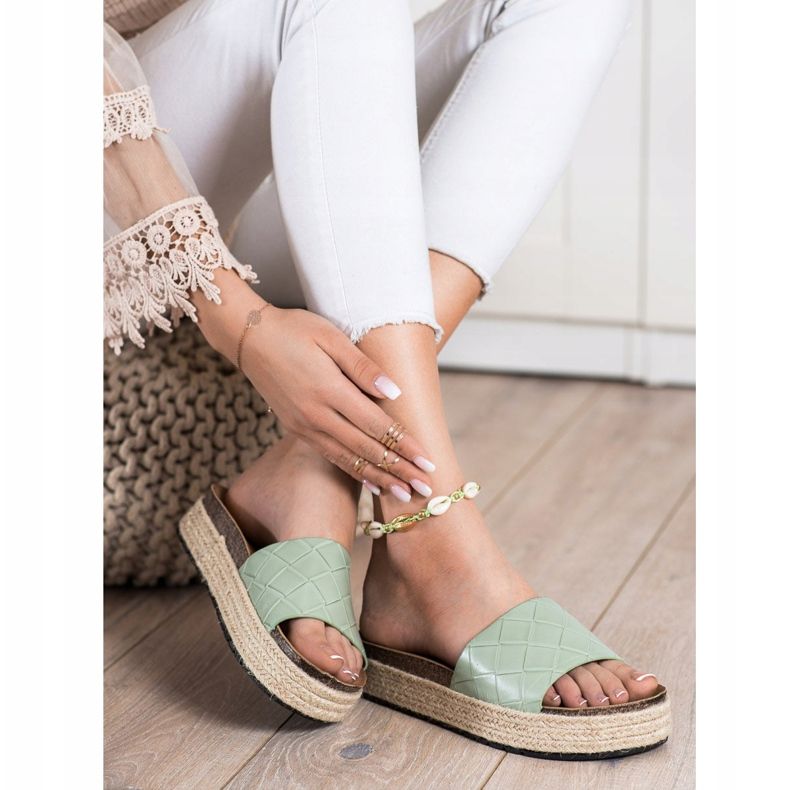 SHELOVET Papucs a platformon zöld 1