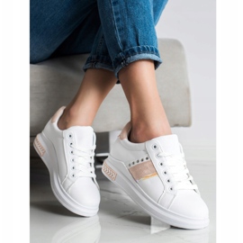 SHELOVET Alkalmi cipők fehér 1