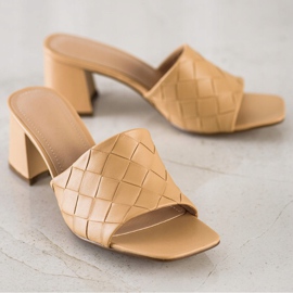 SHELOVET Steppelt bézs papucsok 1