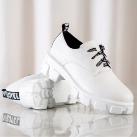 SHELOVET White Brogues a platformon fehér 1