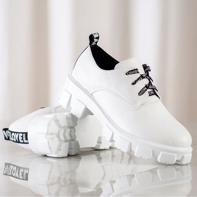 SHELOVET White Brogues a platformon fehér 1