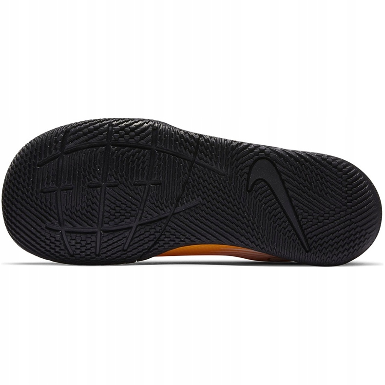 Nike Mercurial Vapor 13 Club Ic PS (V) Junior AT8170 801 futballcipő fehér fekete narancssárga 5