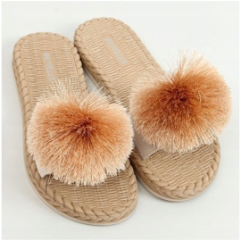 Bézs papucs pompon S-410 Beige 1 Bézs papucs pompon S-410 Beige 1