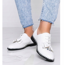 Fehér fényes cipő Lost Stars íjjal 1