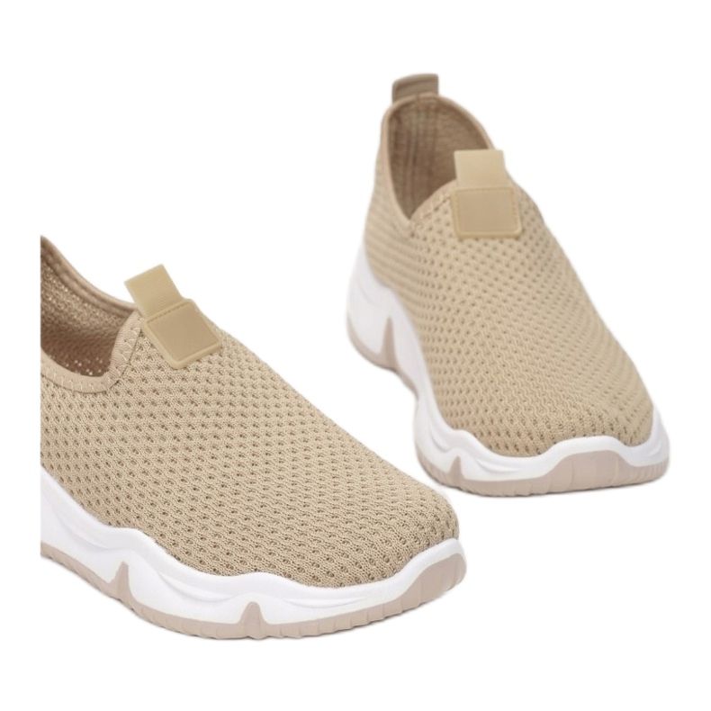 Vices Gazdagok G-359-42-bézs 1