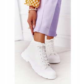 Női fehér Trissy bőr cipők egy nagy talpon 2