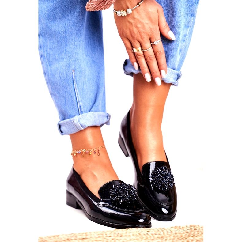 Lakkozott mokaszinok Vinceza 21-10527 Fekete 2