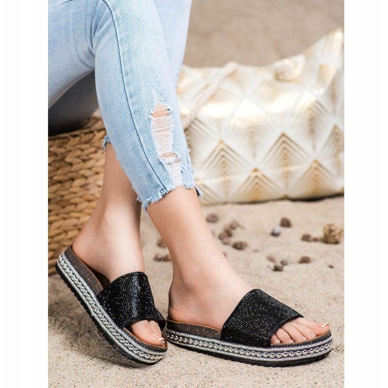 SHELOVET Divatos kristálypapucs fekete 1