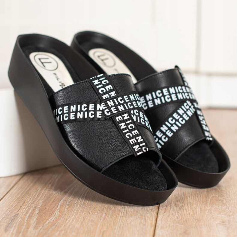 Filippo Bőr divat papucs fekete 1