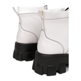 Vices MULANKA-5303-71-satu fehér 1 Vices MULANKA-5303-71-satu fehér 1