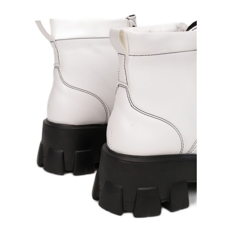 Vices MULANKA-5303-71-satu fehér 1