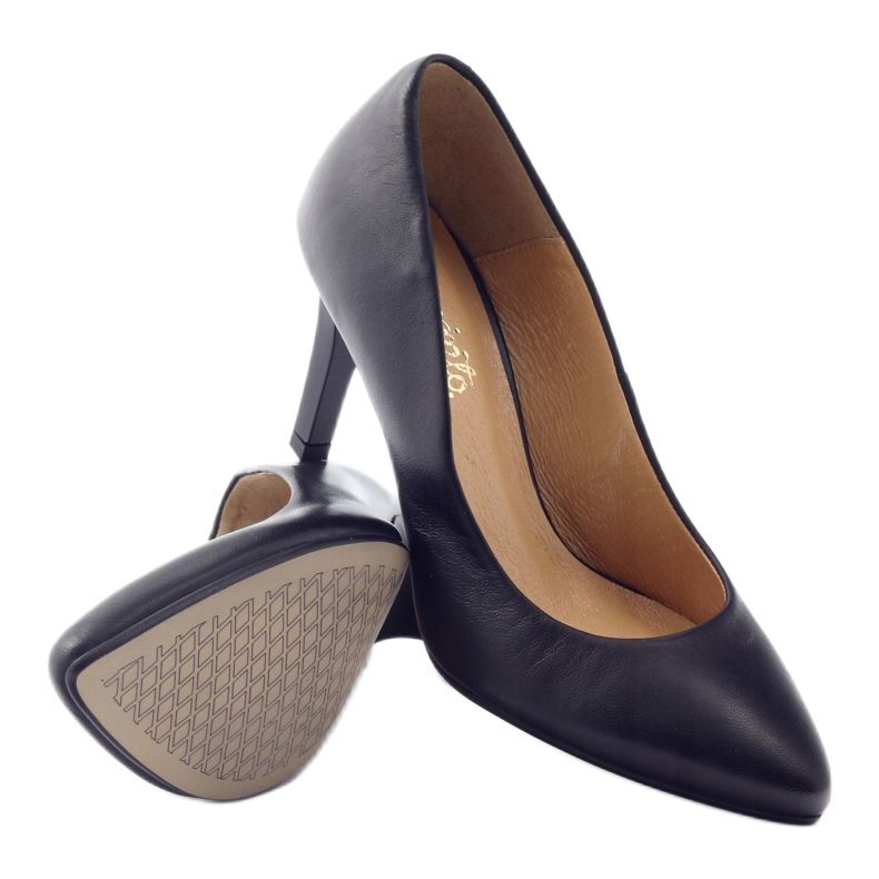 Espinto Szivattyúk Egy Fekete Tű 3