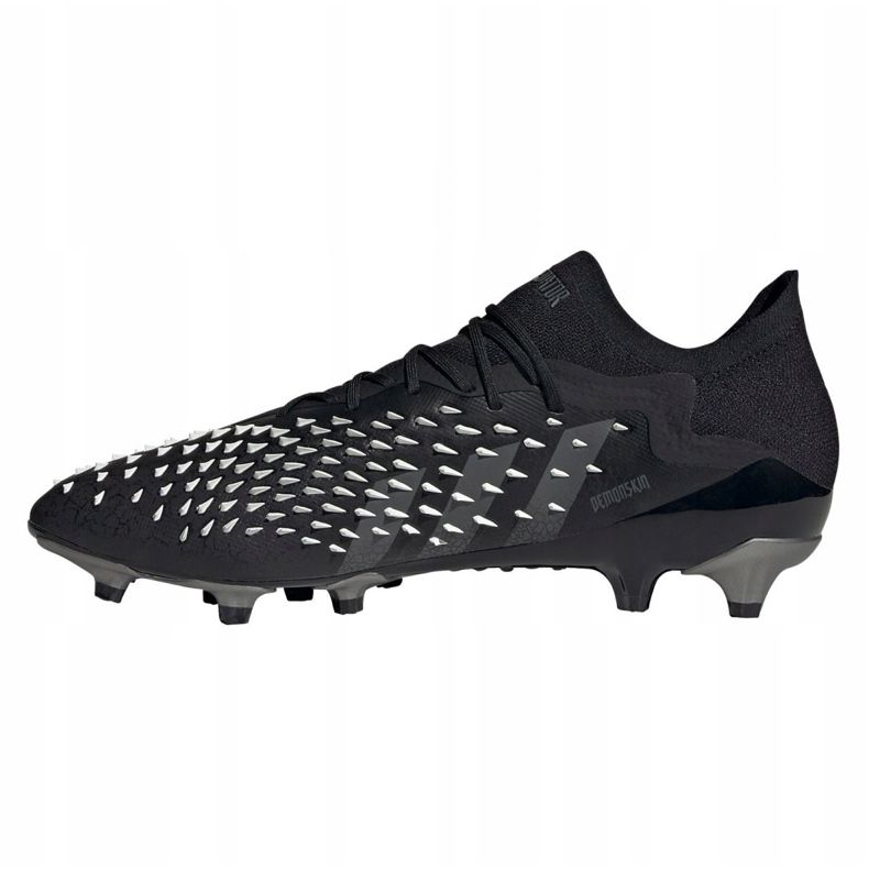 Adidas Predator Freak.1 Low Ag M Q46572 futballcipő fekete fekete 1