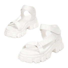 Vices Satuk 3942-71-fehér 1