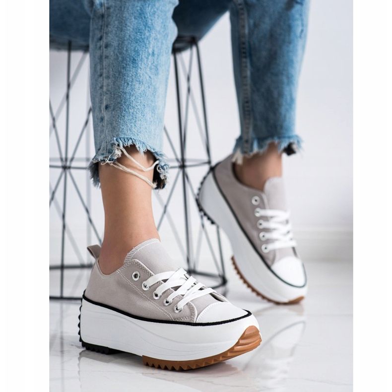 SHELOVET Cipők a magas platformon szürke 2