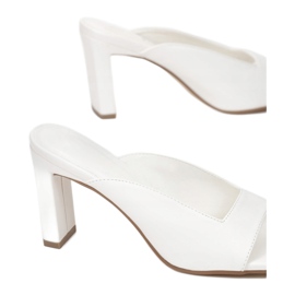 Vices Satuk 0724-6-71-fehér 1