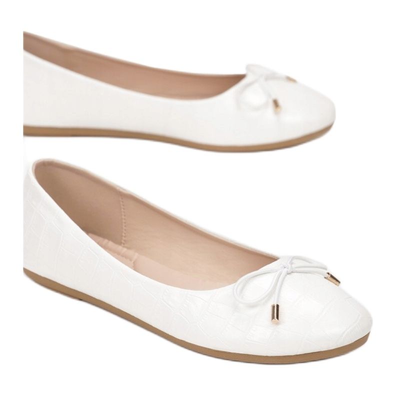 Vices Satuk 77-263-71-fehér 1 Vices Satuk 77-263-71-fehér 1