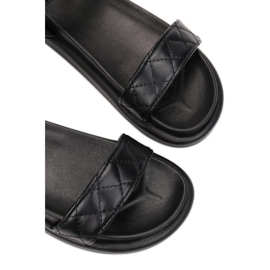 Vices Satuk 1089-38-fekete 1