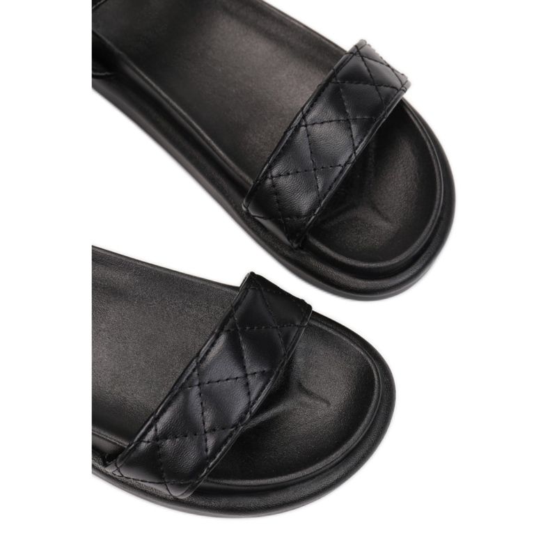 Vices Satuk 1089-38-fekete 1