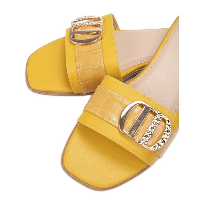 Vices Satuk 12C-49-sárga 1