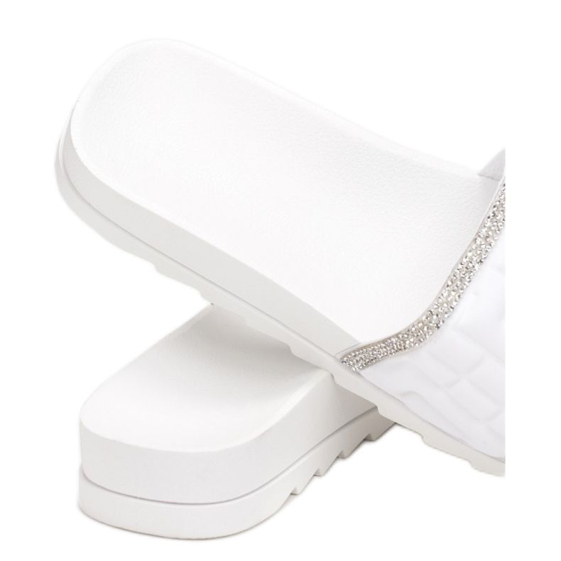 Vices Satuk BJ555-71-fehér 1