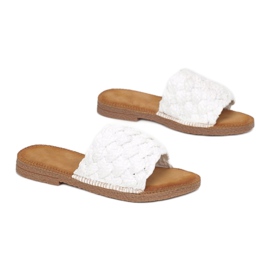 Vices Satuk NN118-71-fehér 1