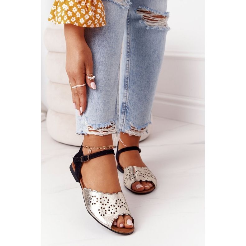 Bőr Maciejka 05199-25 Fekete és arany szandál aranysárga 2