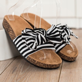 SHELOVET Divatos csíkos papucs fehér fekete 2