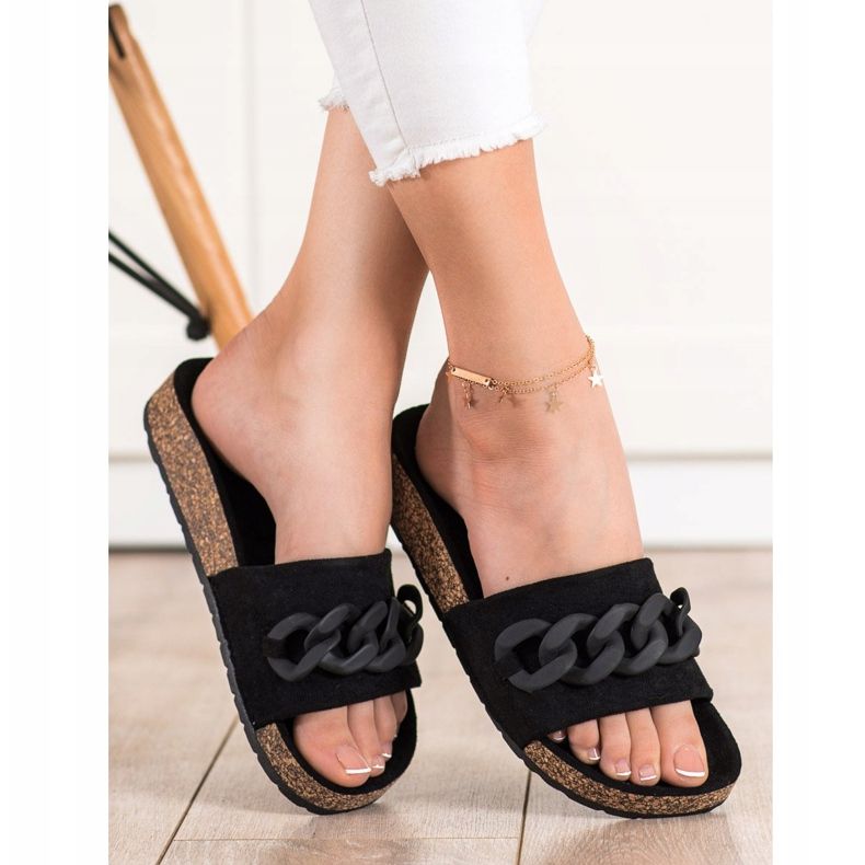 SHELOVET Divatos papucs díszítéssel fekete 1